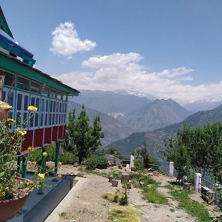 Hotel Mountain Eyrie à Banjār Extérieur photo
